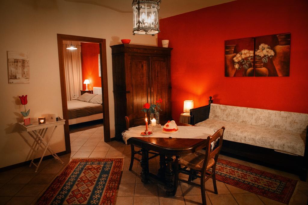Agriturismo Paitin Alba Szoba fotó